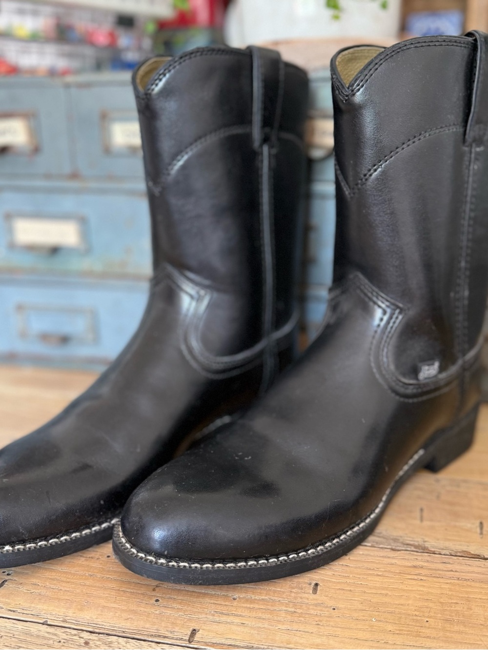 JUSTIN Men’s Casual Pull-On Boots Size 8,5